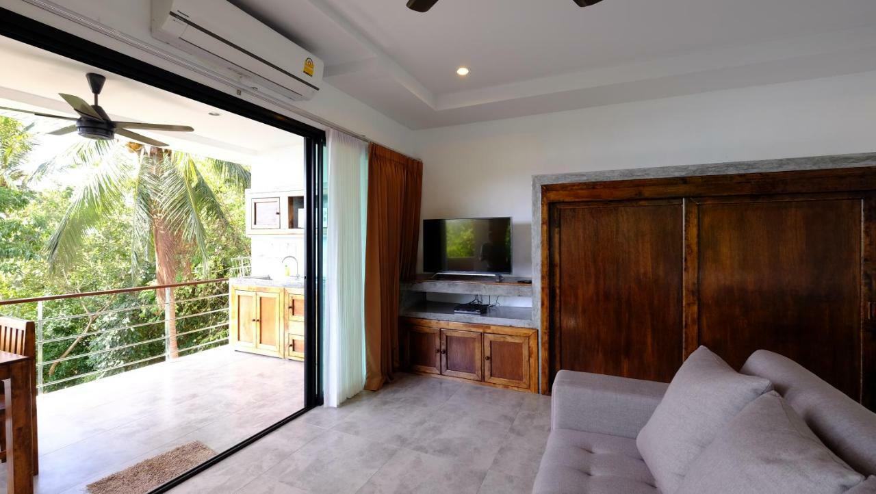 Padel Phangan Suite Чалоклам Экстерьер фото